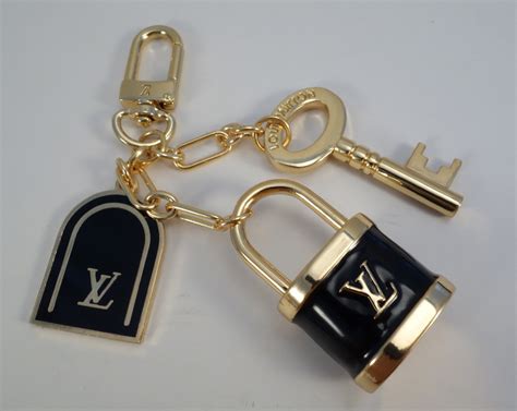 how to spot fake louis vuitton key holder|louis vuitton key holder price.